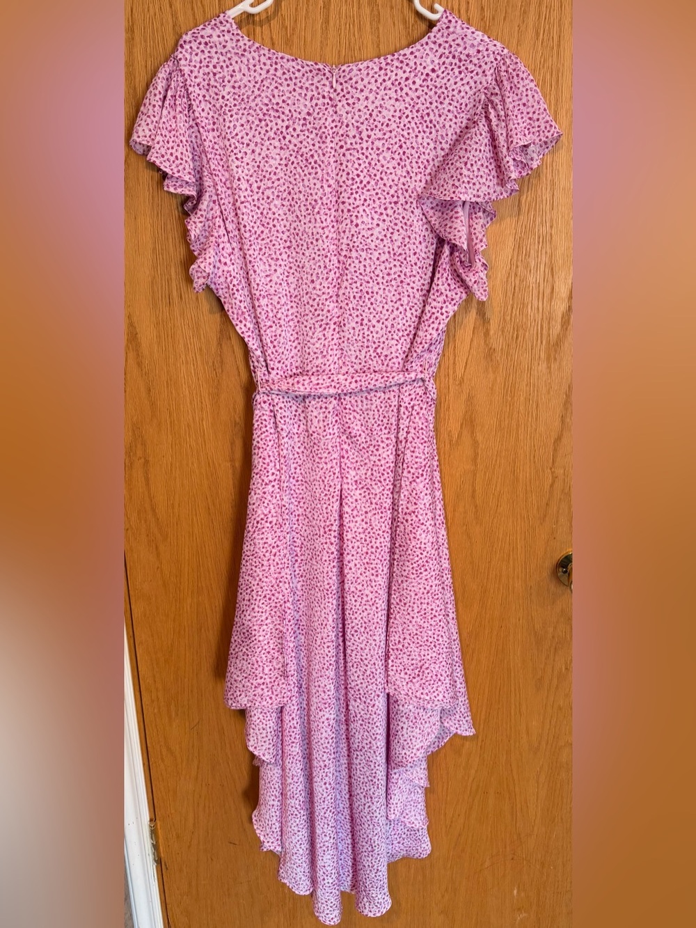 Vince Camuto Pink V-Neck Flutter Sleeve Tie-Waist Midi Dress - Picture 3 of 5